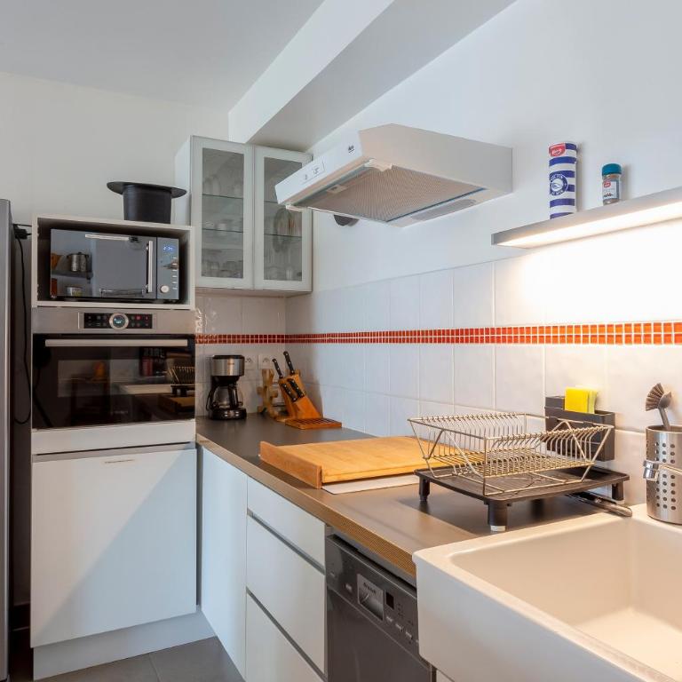 Chez Martin - Spacieux appartement climatisé proche de la plage - Apartment mit 2 Schlafzimmern - 23