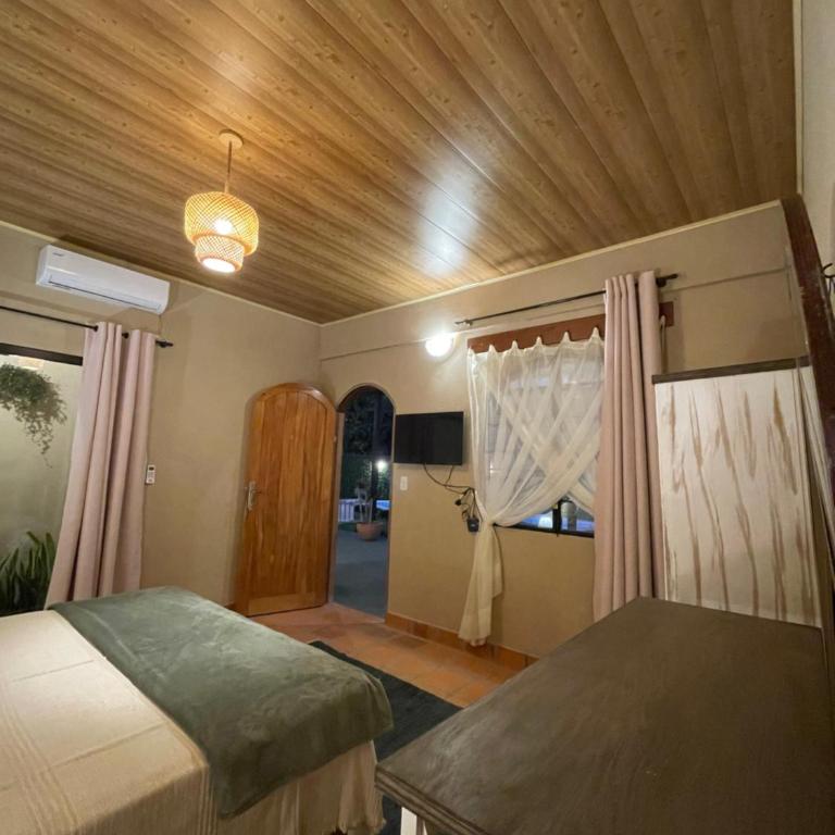 Colonial-style house - Two-Bedroom House - 15