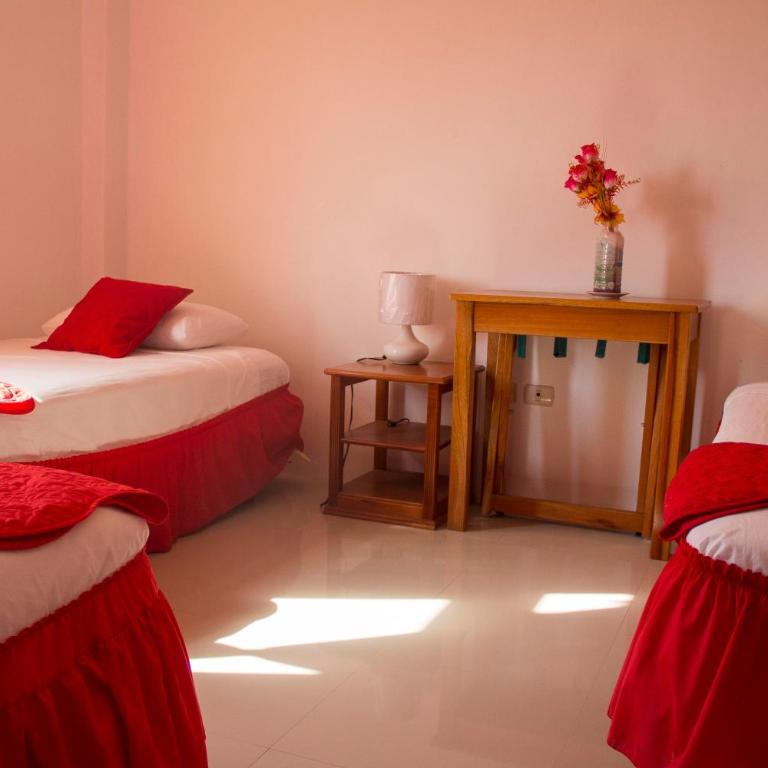 Cielo Azul Galápagos Hotel - Comfort Triple Room with Shower - 1