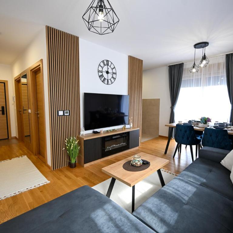 Retreat Apartments Wellness & Spa - One-Bedroom Apartment with Balcony - 2