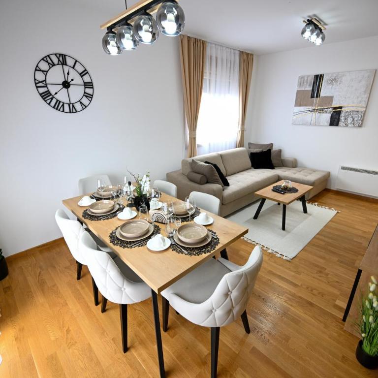 Retreat Apartments Wellness & Spa - Two-Bedroom Apartment with Balcony - 4