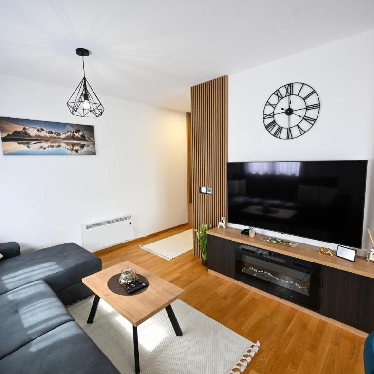 Retreat Apartments Wellness & Spa - One-Bedroom Apartment with Balcony - 12