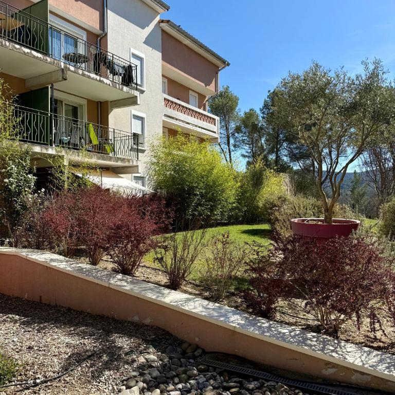 Appartement 1 chambre avec piscine - One-Bedroom Apartment - 24