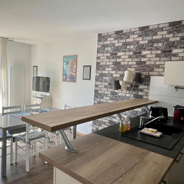 Superbe duplex - terrasse ensoleillée, 300m plage - Apartment mit 2 Schlafzimmern - 32