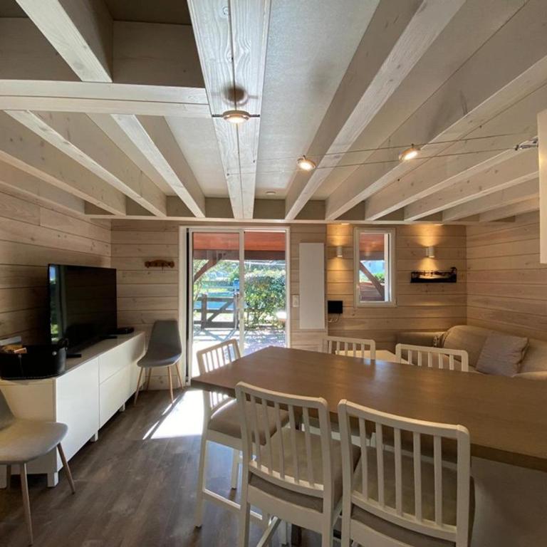 Villa Patio Rénovée avec Terrasse Couverte, Proche du Port et Centre d'Hossegor - FR-1-413-228 - Villa - 1