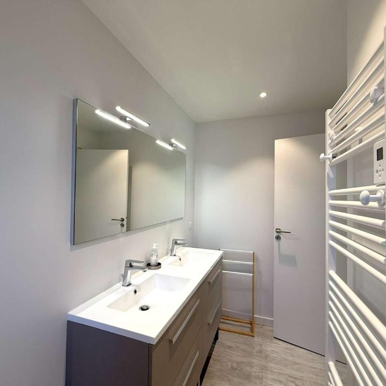 Villa rénovée avec jardin à Petit-Piquey - Proche Bassin et Océan, 3 chambres, 2 terrasses, Wi-Fi - Villa 3 Chambres - 12