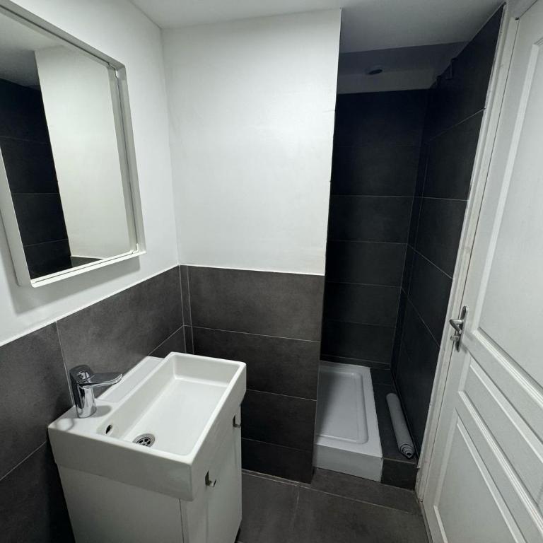 Studio cosy proche du centre de Lyon - Appartement 1 Chambre - 5