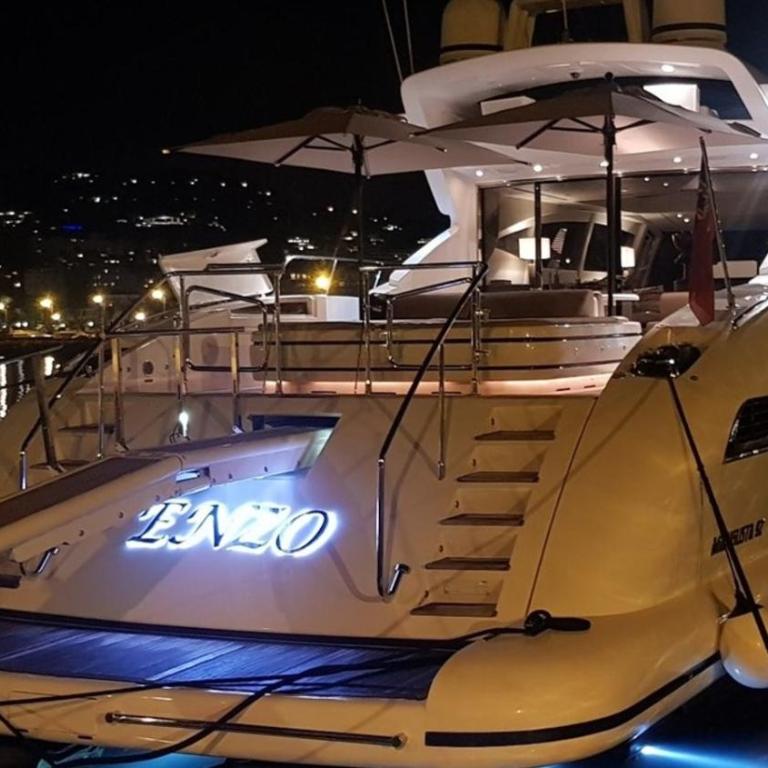 Bateau Mangusta 92 - Mobile Home - 1