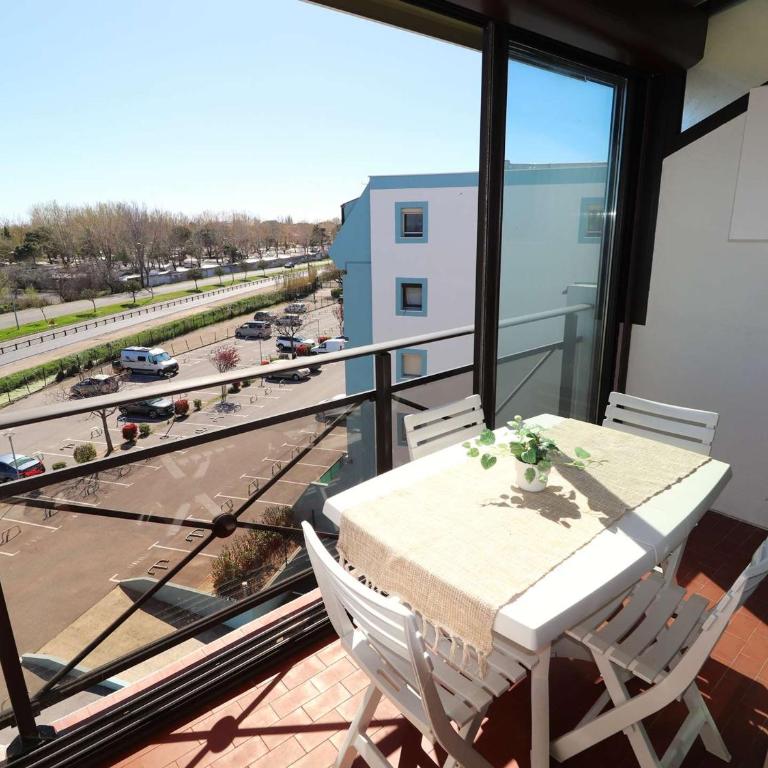 Studio Double Cabine avec Parking, Clim et Piscine - FR-1-307-140 - Estudio - 1