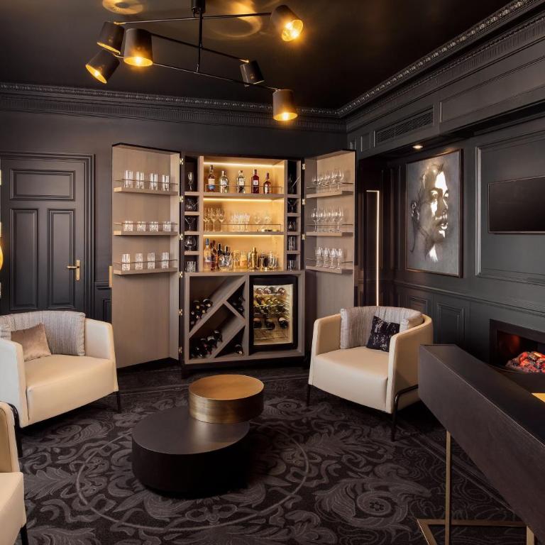 The Palace, a Luxury Collection Hotel, Madrid - Suite de 1 dormitorio Royal con cama extragrande y vistas a la fuente - 4