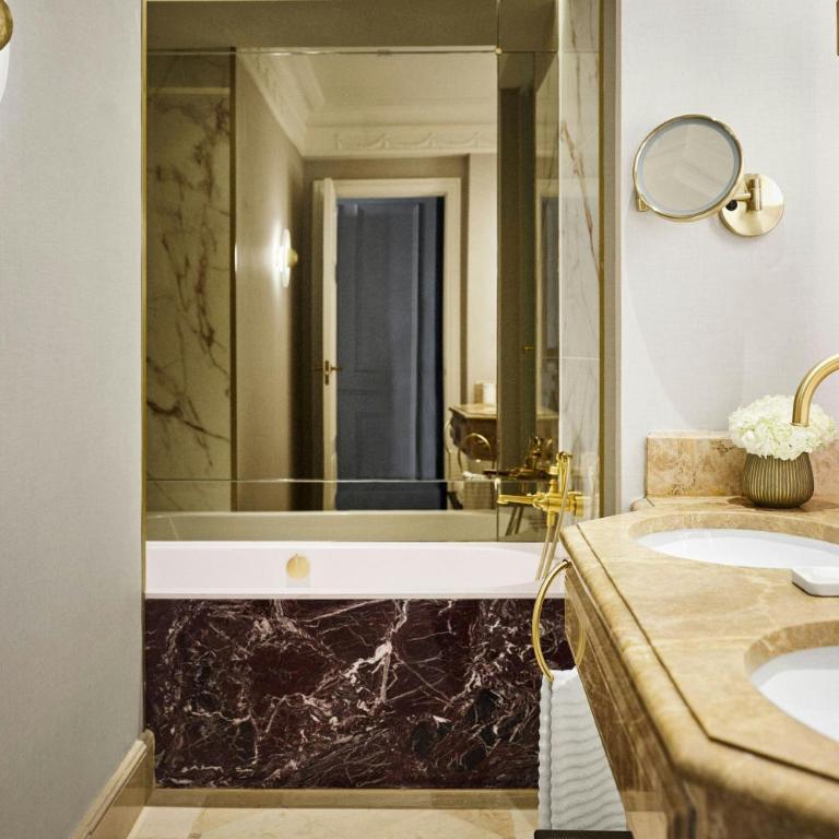 The Palace, a Luxury Collection Hotel, Madrid - Suite de 1 dormitorio Cortes con cama extragrande y vistas al parlamento - 4