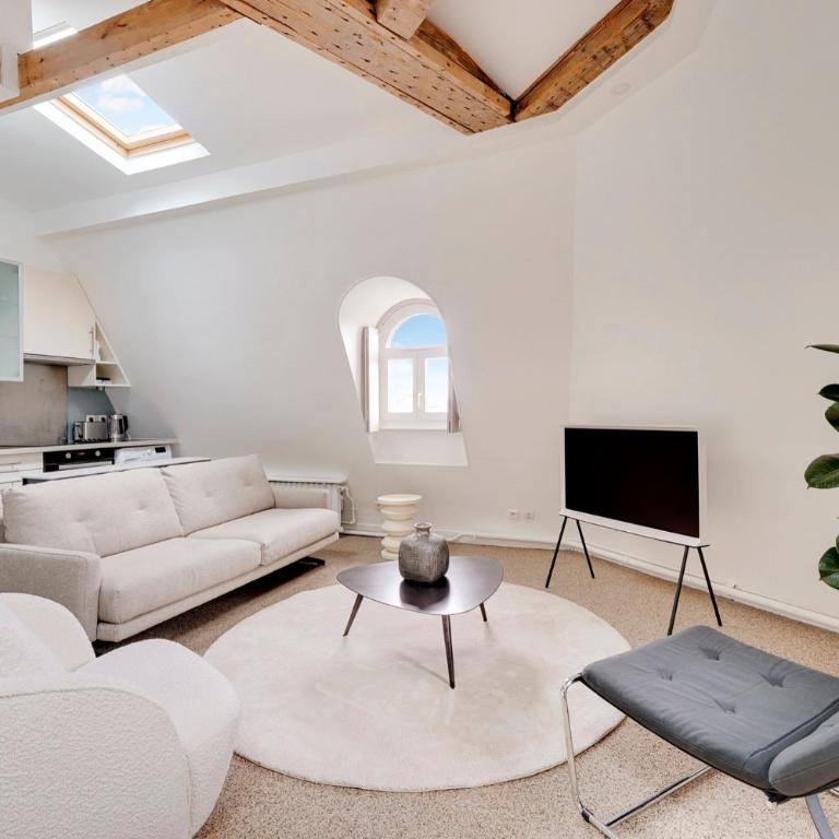 Loft d'exception Courcelles - parc Monceau - Two-Bedroom Apartment - 1