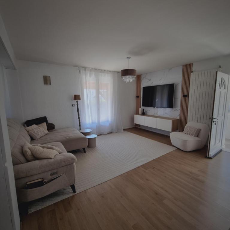 Maison individuelle avec sa piscine et son jacuzzi privés - Villa 3 Chambres - 21