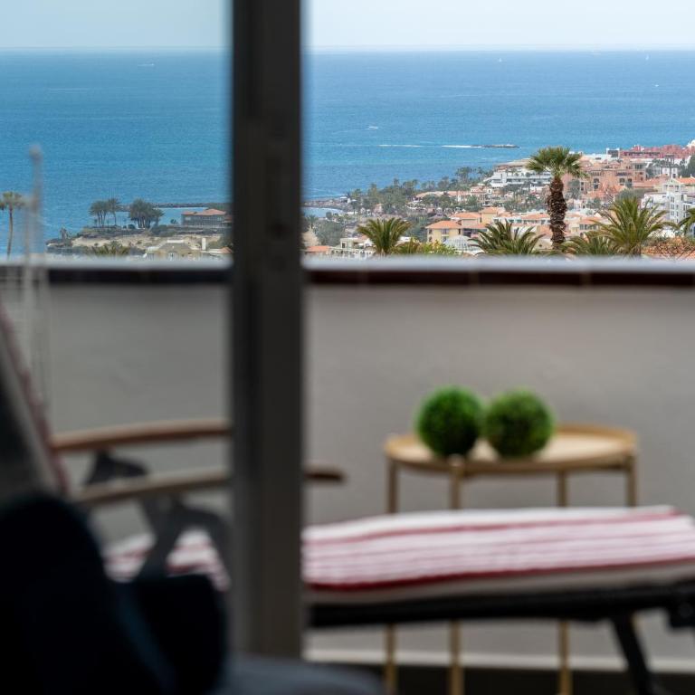 Luminoso apartamento con terraza, vistas al mar y aire acondicionado - Apartamento de 1 dormitorio - 2