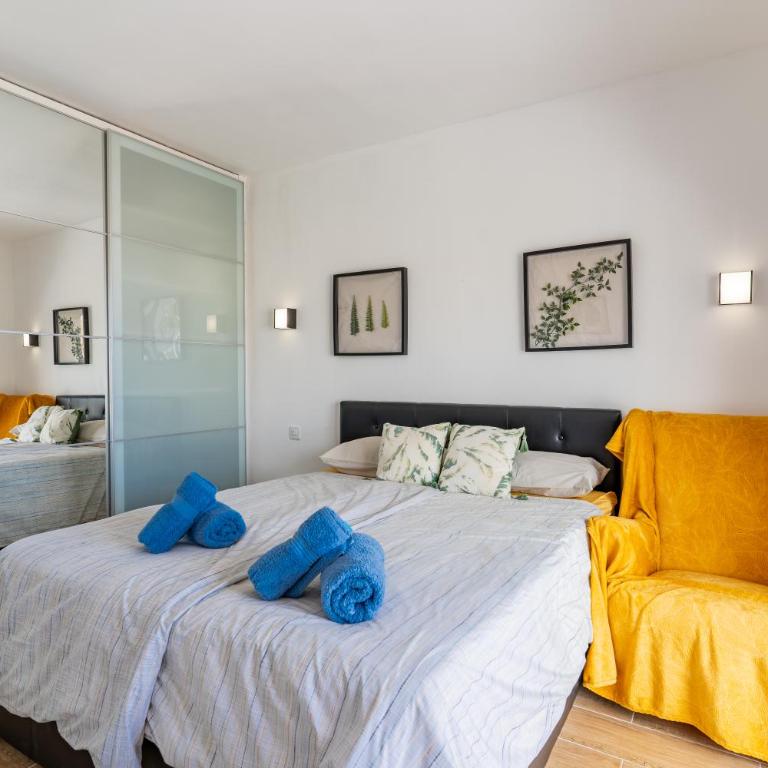 Luminoso apartamento con terraza, vistas al mar y aire acondicionado - Apartamento de 1 dormitorio - 8