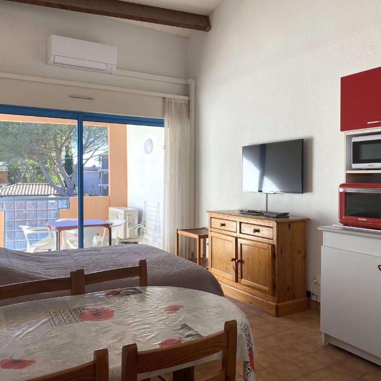 Studio cosy avec terrasse, parking, proche thermes - Balaruc-les-Bains - FR-1-553-89 - Studio - 3