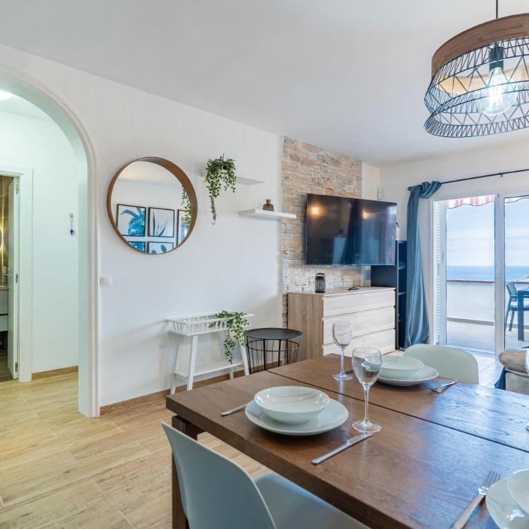 Luminoso apartamento con terraza, vistas al mar y aire acondicionado - Apartamento de 1 dormitorio - 25