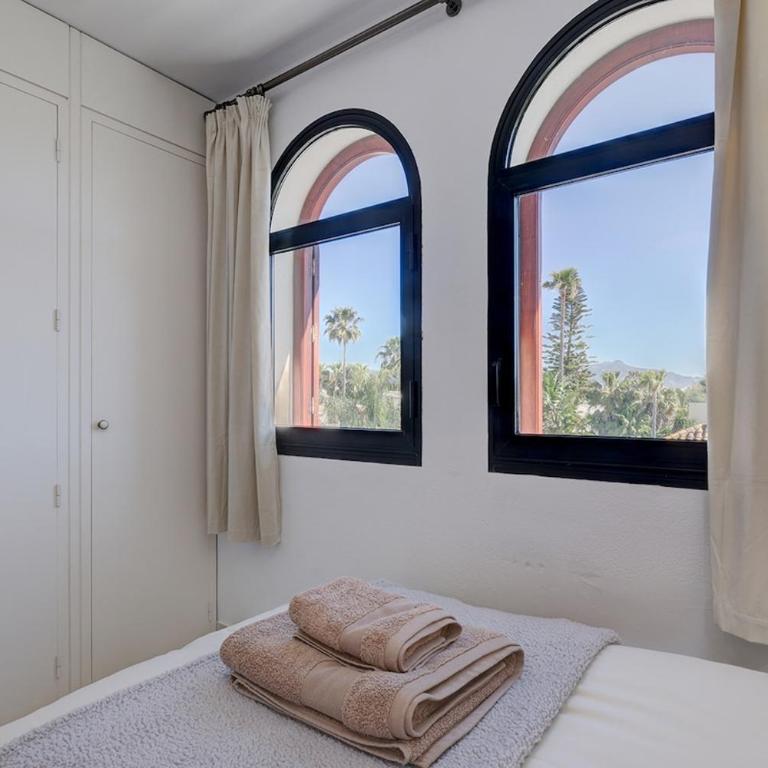 Three Bedroom Townhouse 100 meters from the Beach! - Casa de 3 dormitorios - 2