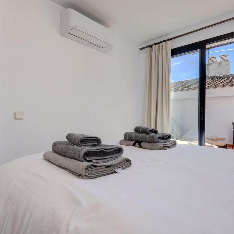 Three Bedroom Townhouse 100 meters from the Beach! - Casa de 3 dormitorios - 3