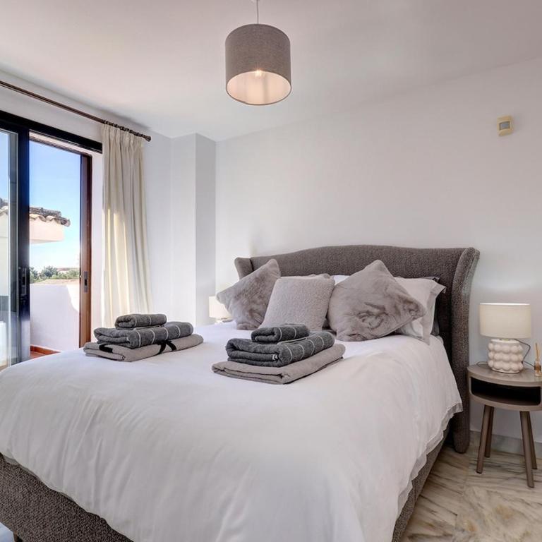 Three Bedroom Townhouse 100 meters from the Beach! - Casa de 3 dormitorios - 4