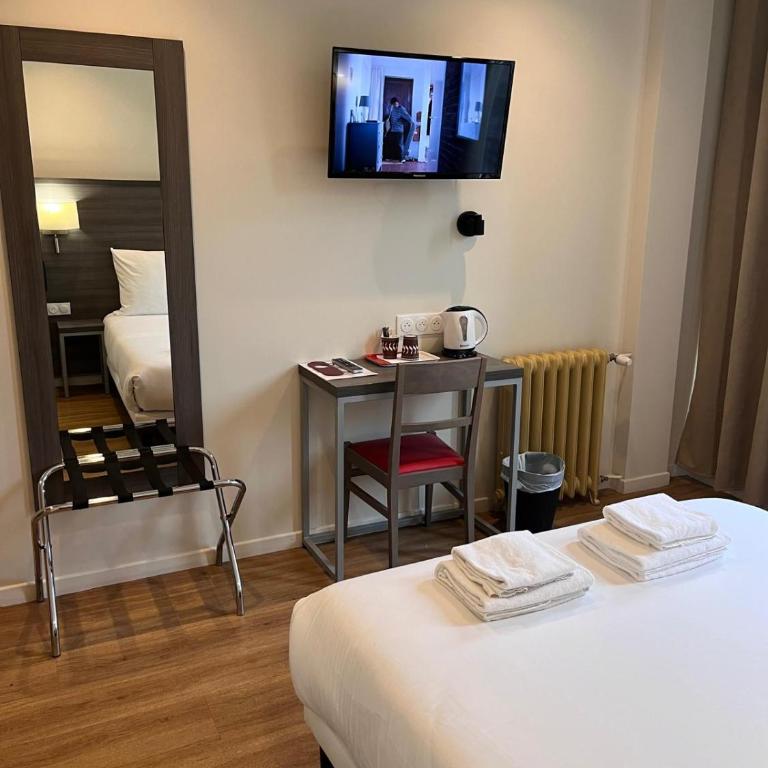 Hipotel Paris Voltaire Bastille - Chambre Double - 19