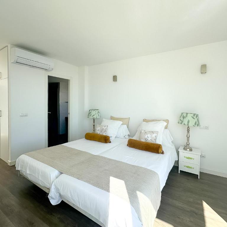 Moderna Villa con piscina en Palma de Mallorca - Apartamento - 23