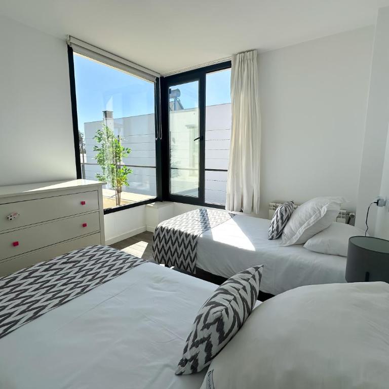 Moderna Villa con piscina en Palma de Mallorca - Apartamento - 32