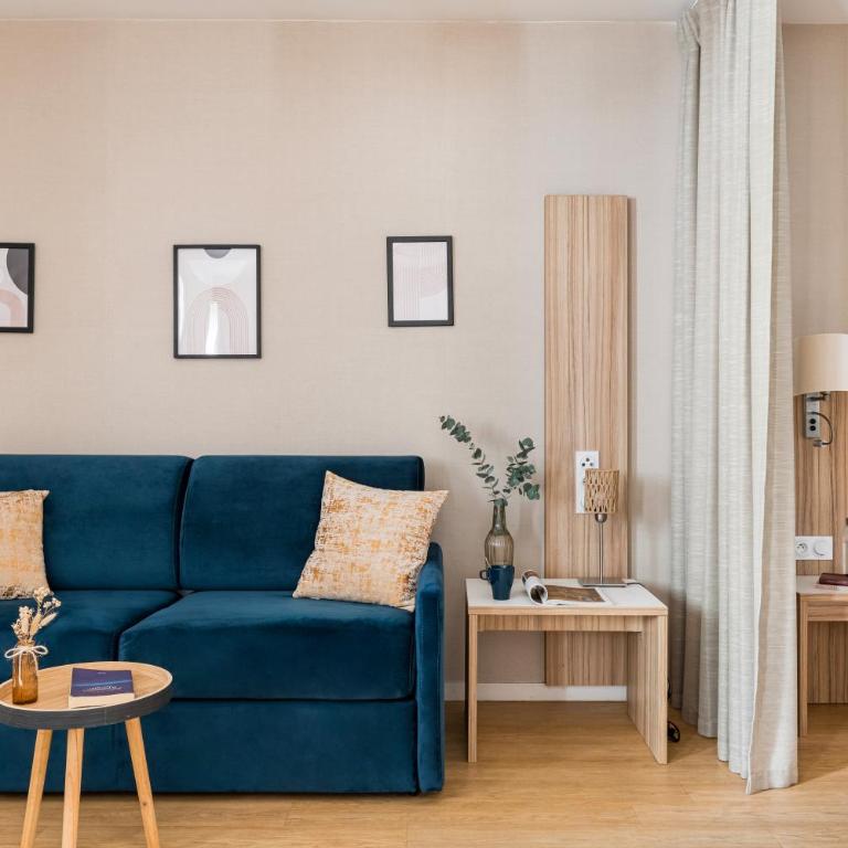 Appart hôtel Q7 Lodge Lyon 7 - Grand Studio avec Canapé-Lit - 6