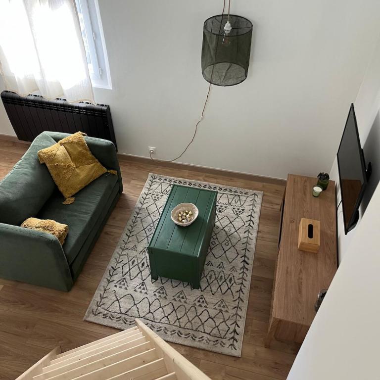 Appartement LAISSAC - CENTRE VILLE - WIFI - One-Bedroom Apartment - 5