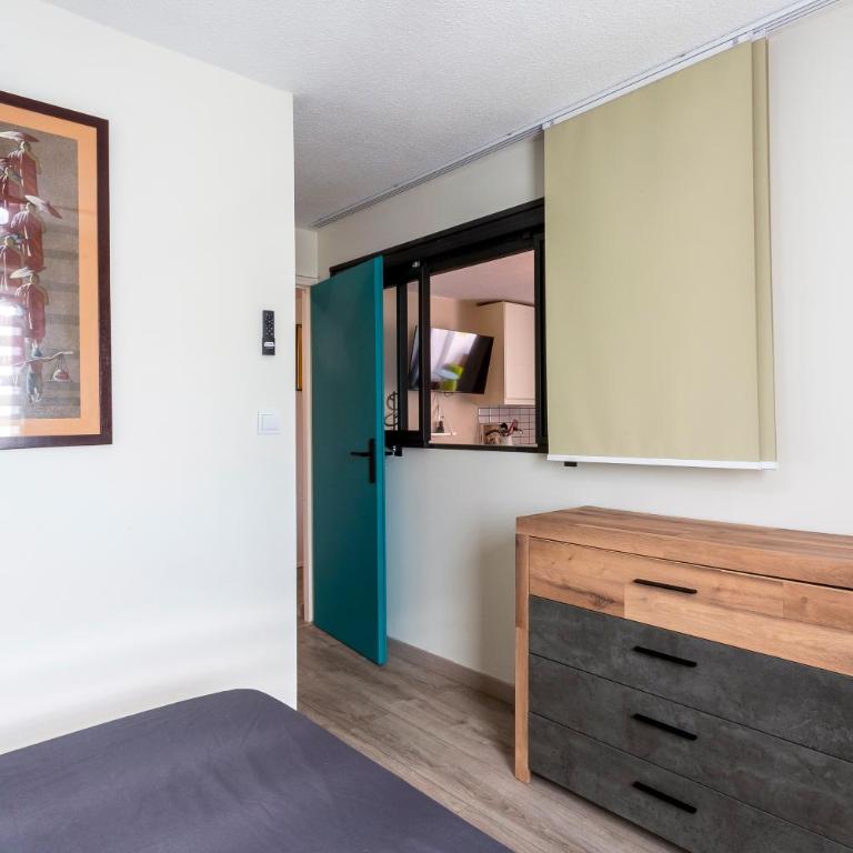 Chez Hélène - Charmant deux pièces climatisé avec parking privé - Appartamento con 1 Camera da Letto - 5