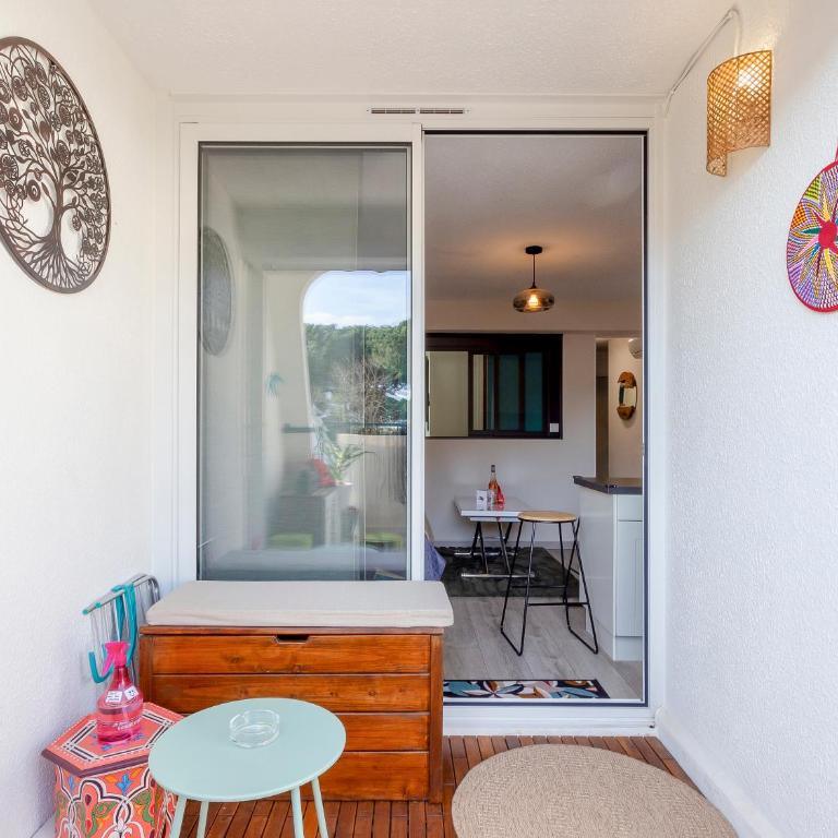 Chez Hélène - Charmant deux pièces climatisé avec parking privé - Appartamento con 1 Camera da Letto - 16