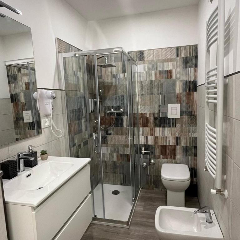 Tiburtina Urban Rooms - Camera Matrimoniale con Bagno Privato - 18