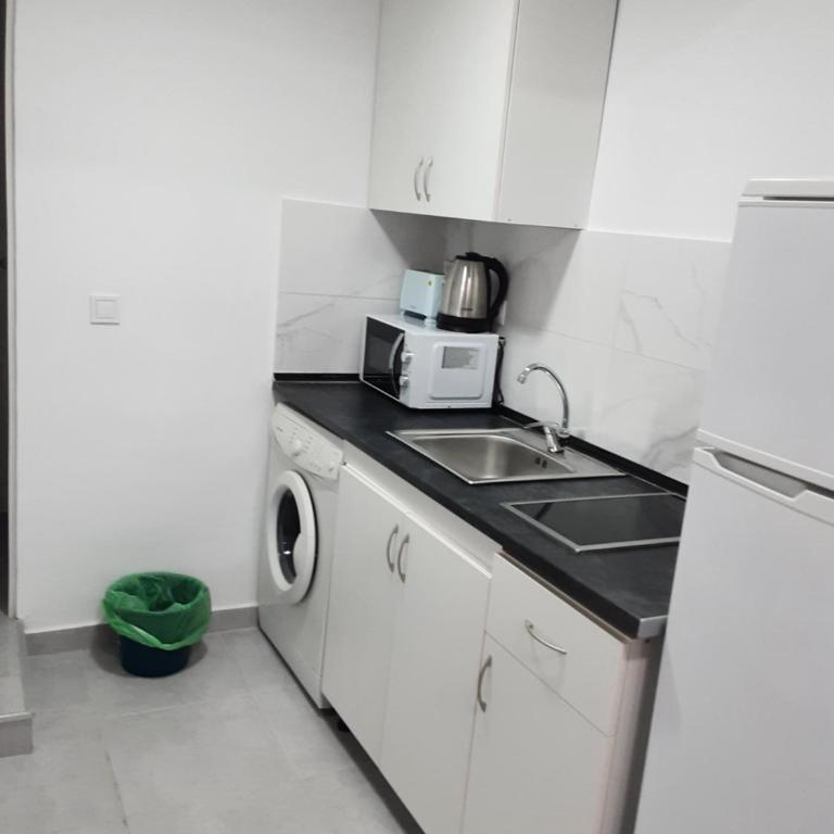 precioso apartamento moderno cerca del carrefour rosaleda - Deluxe Queen Room - 19