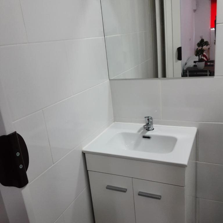 precioso apartamento moderno cerca del carrefour rosaleda - Deluxe Queen Room - 24