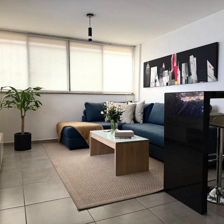 TWO bedrooms within Tlatelolco apartment - Three-Bedroom Apartment - 1
