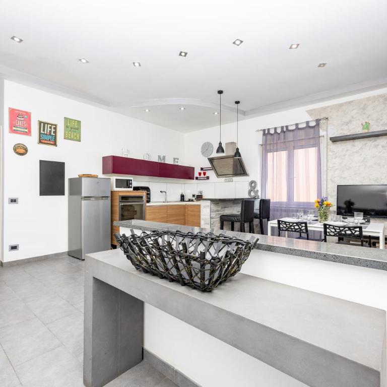 Fly and Swim, Glamour House - Appartamento con 2 Camere da Letto e Balcone - 29