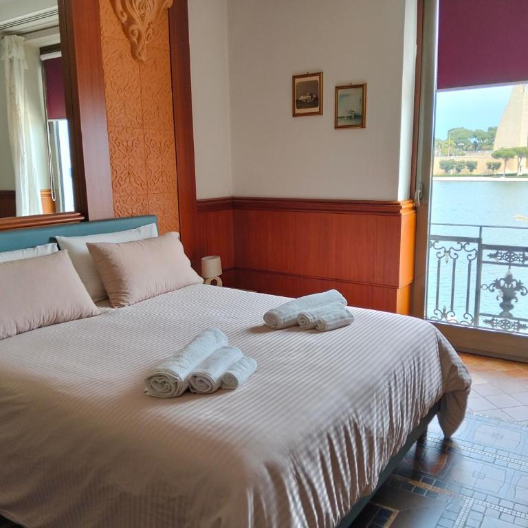 Verso Oriente - Double Room with Sea View - 3