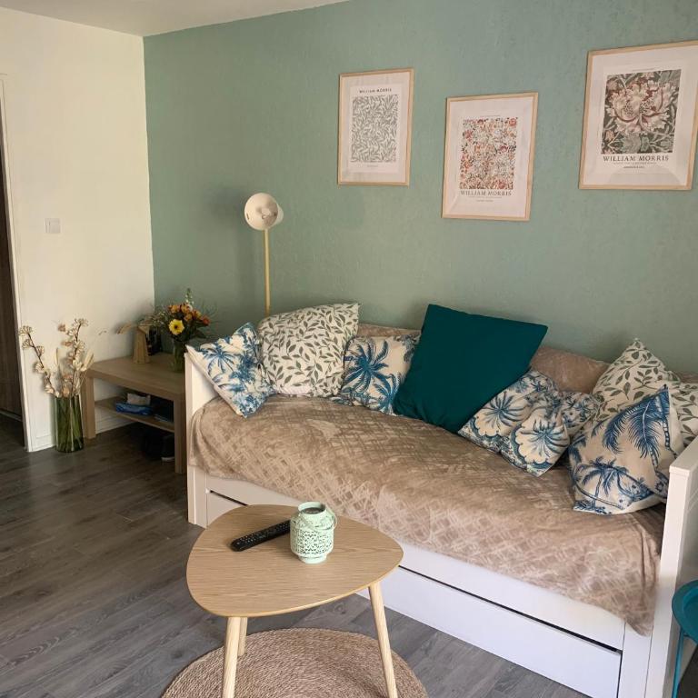 Studio calme 4 personnes 600 m de la plage sur la presqu'île de St mandrier proche toulon - Apartamento de 1 dormitorio - 1