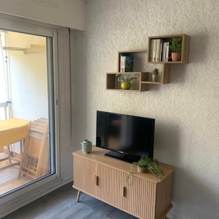Studio calme 4 personnes 600 m de la plage sur la presqu'île de St mandrier proche toulon - Apartamento de 1 dormitorio - 13