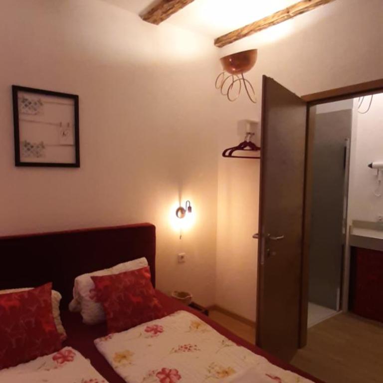 Bed & Breakfast - K2 Brunnen Haus - Doppelzimmer - 5