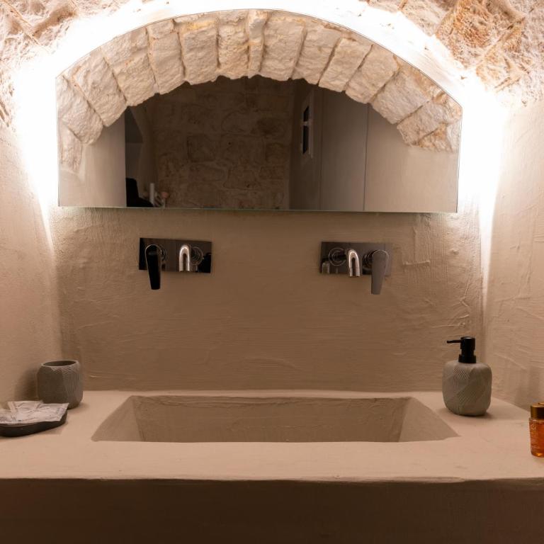 MALOLÙ luxurysuite - King Suite with Spa Bath - 35