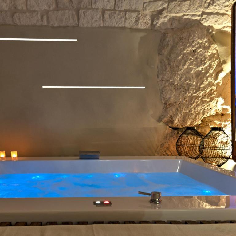 MALOLÙ luxurysuite - King Suite with Spa Bath - 16