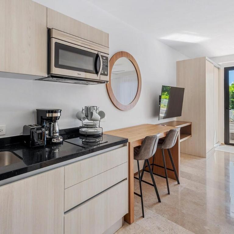 Modern & Cozy Studio with Rooftop Pool & Gym - Apartamento Estudio con balcón - 22