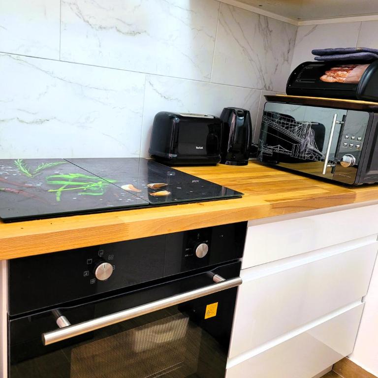 Lumineux 2 pièces vue montagne au pied des pistes avec parking privé - Appartamento con 1 Camera da Letto - 8