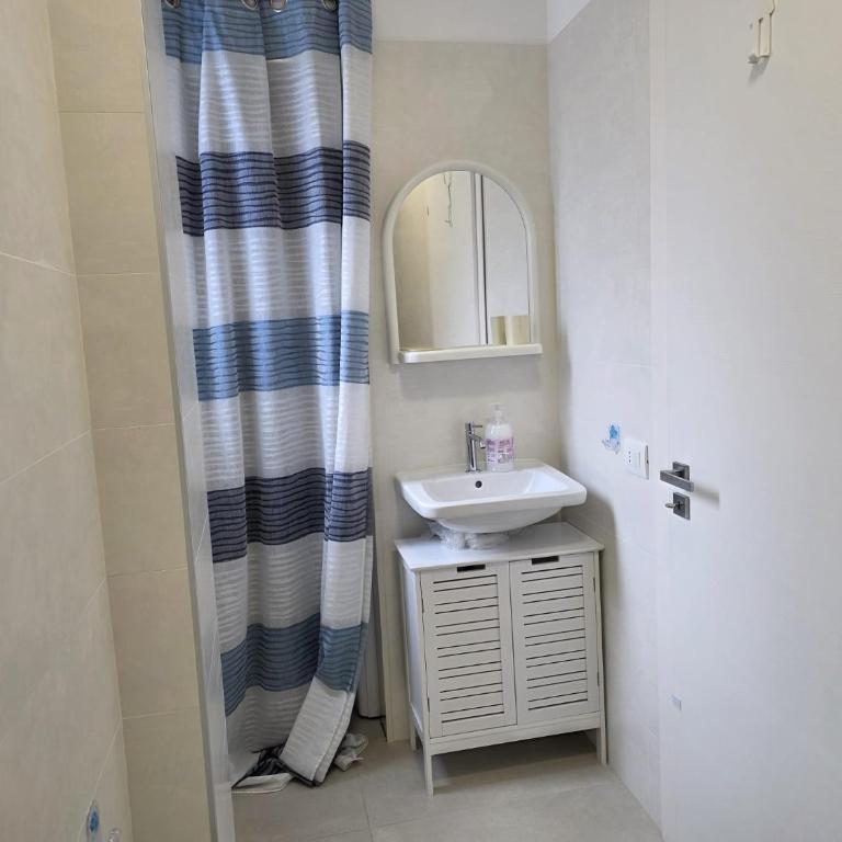 Appartamento Angolo Blu Fronte Mare - Two-Bedroom Apartment - 27