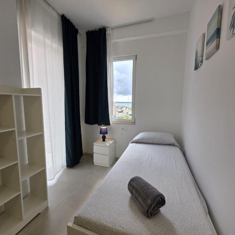 Appartamento Angolo Blu Fronte Mare - Two-Bedroom Apartment - 28