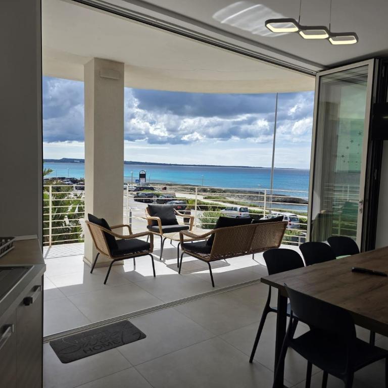 Appartamento Angolo Blu Fronte Mare - Two-Bedroom Apartment - 36