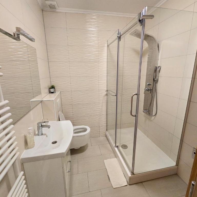 City Center apartments - Apartment with Balcony - 16