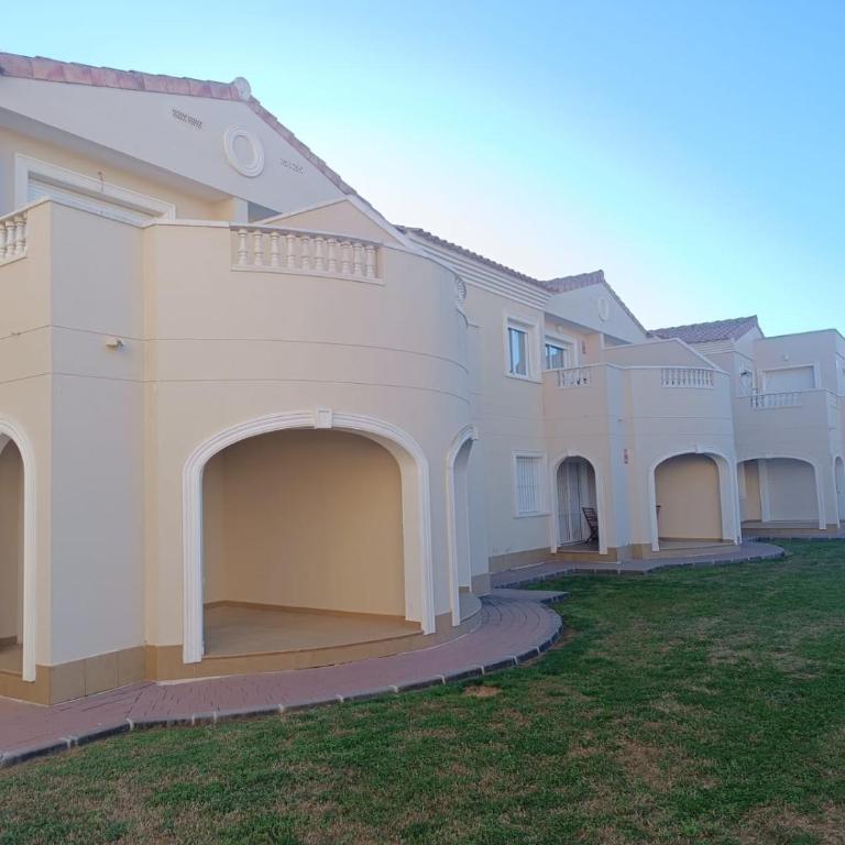 DENIA Playa Santa Ana Adosados - Cómodo apartamento con Piscina, Terraza y Parking, a 2 minutos de la playa - Apartamento de 2 dormitorios - 69