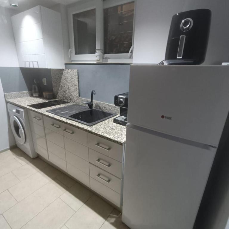 Carefree Apartments - Apartment 1 with sea view - 38